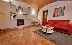 Toscanella23
